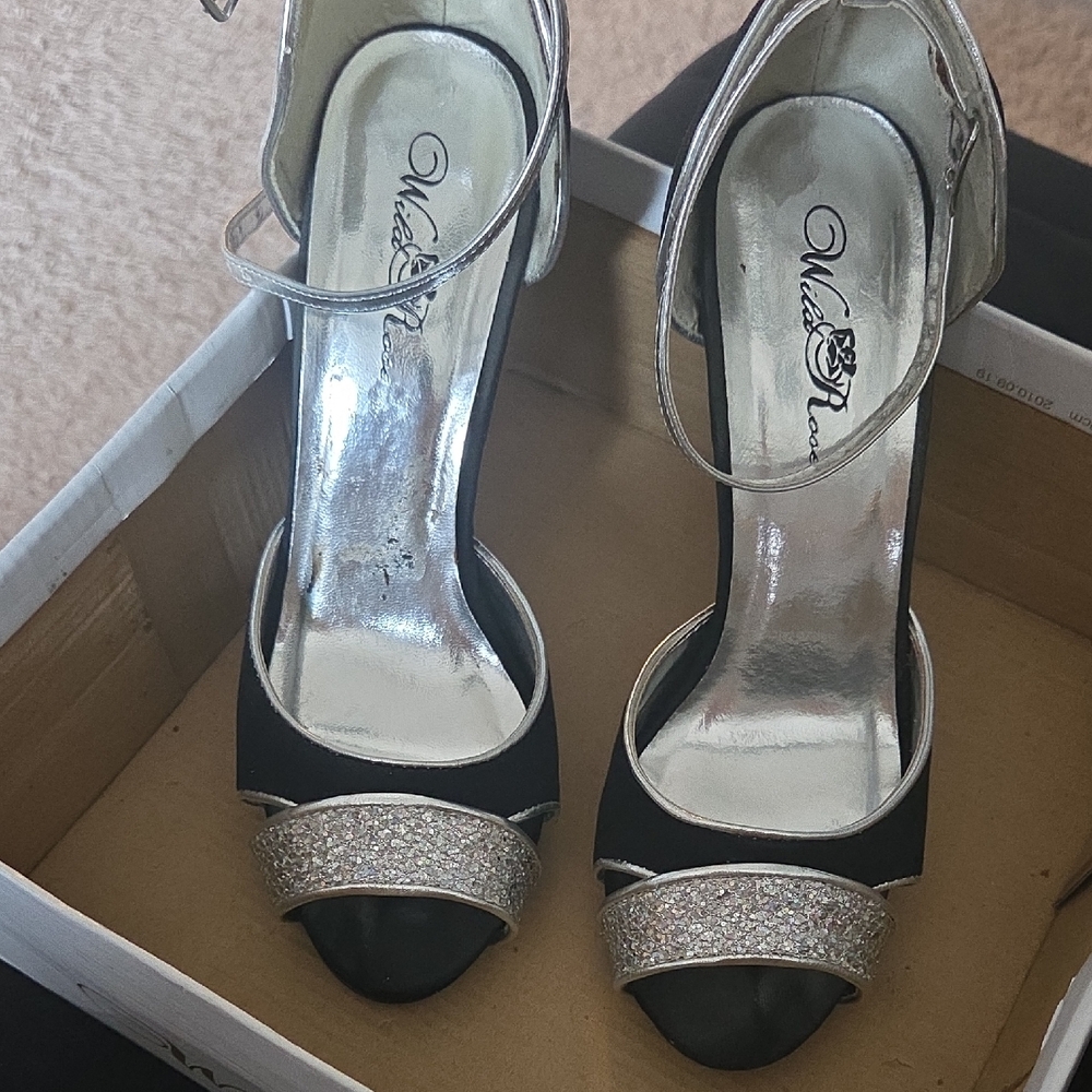 Wild Rose Black and Silver Glitter Heels